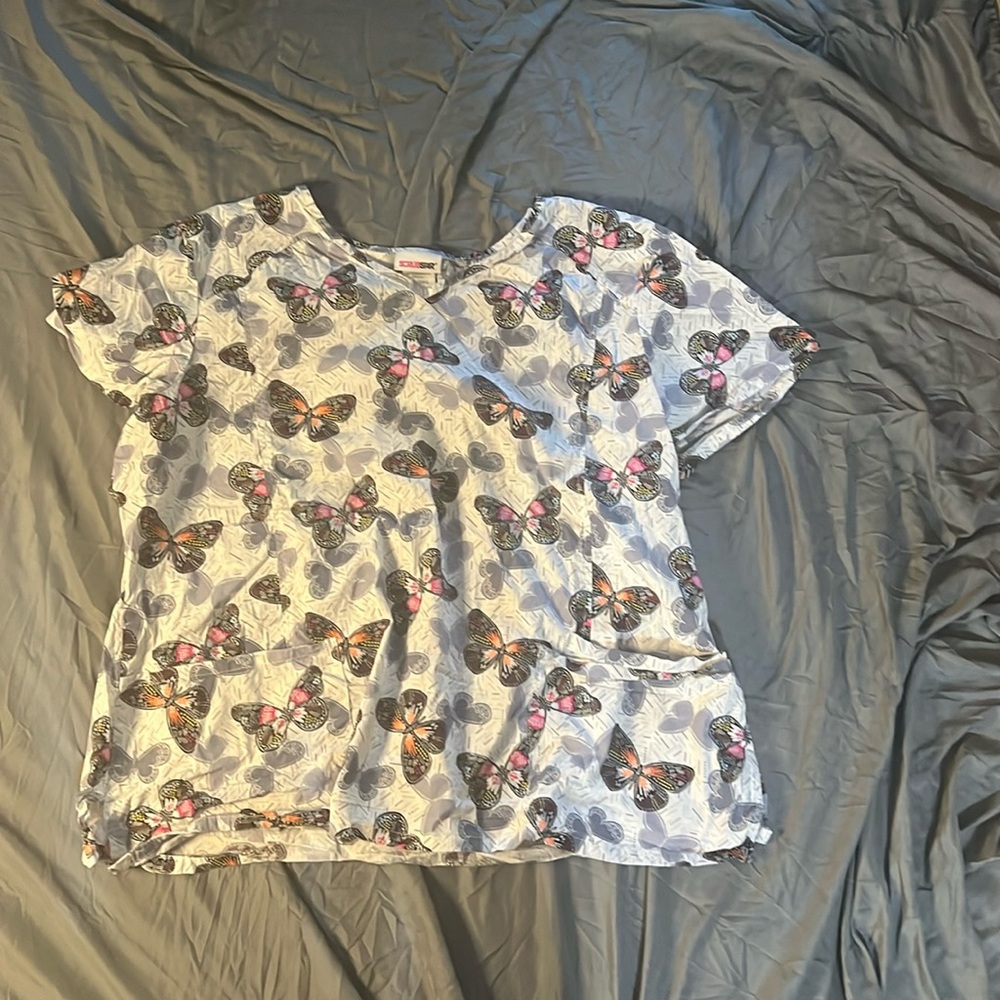 Scrubstar 2xl butterfly scrub top